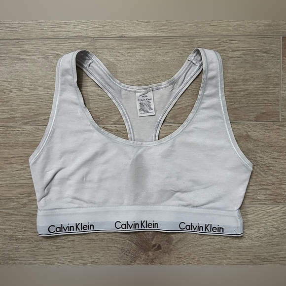 Bundle of 3 Calvin Klein sports bras - Picture 5 of 6
